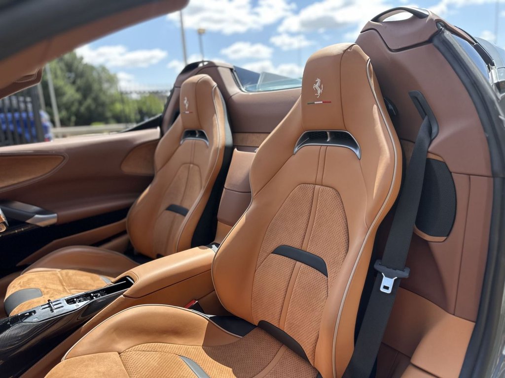 Used Ferrari SF90 Spider 2024 for sale - 78162461: Photo 31