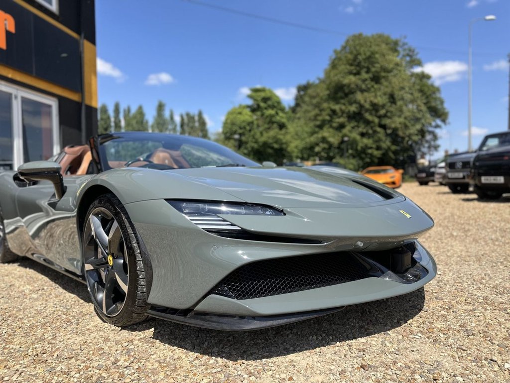 Used Ferrari SF90 Spider 2024 for sale - 78162461: Photo 4