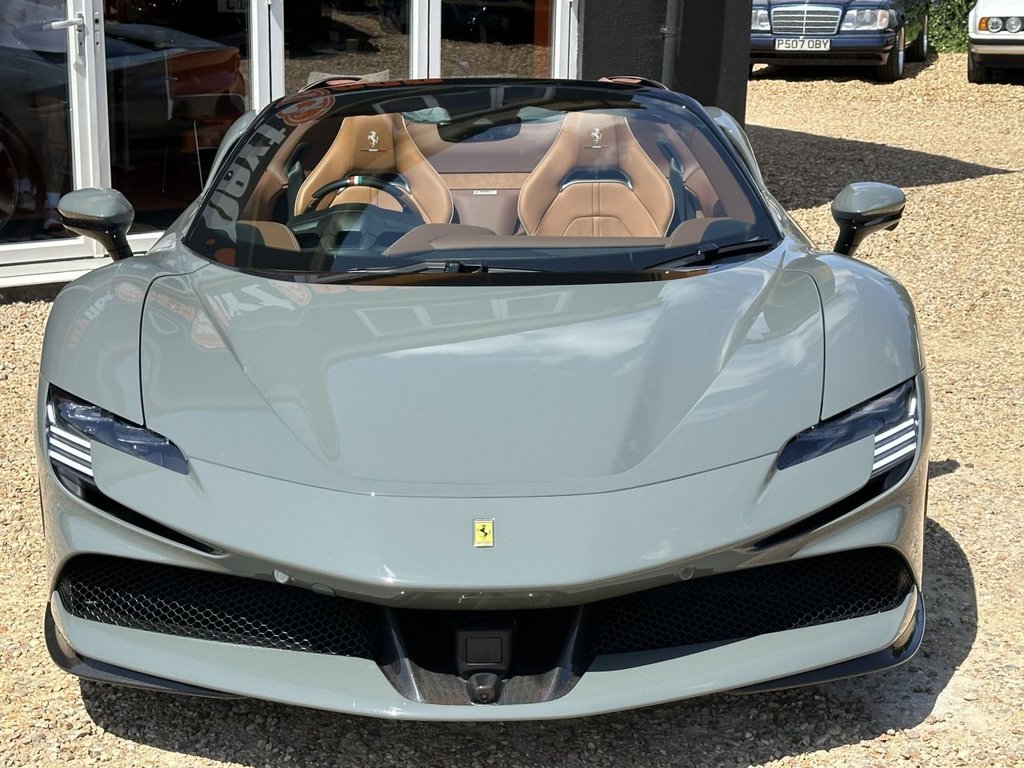 Used Ferrari SF90 Spider 2024 for sale - 78162461: Photo 5