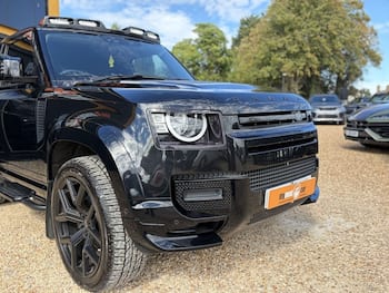 Used Land Rover Defender 2023 for sale - 79829009: Photo