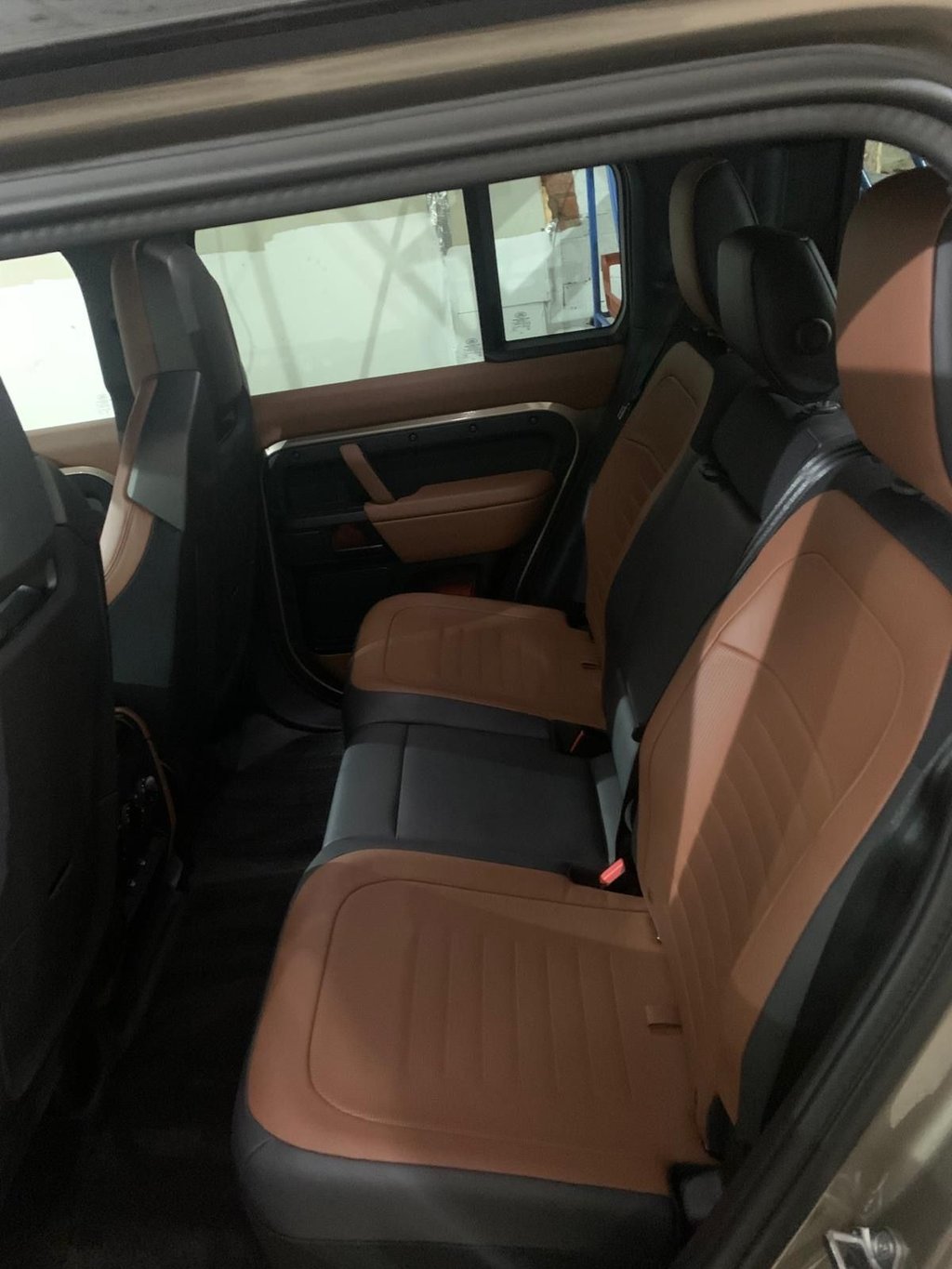 Used Land Rover Defender 2025 for sale - 77547423: Photo 10