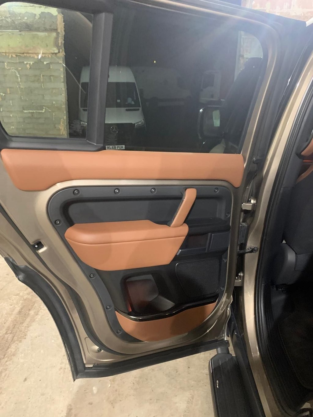 Used Land Rover Defender 2025 for sale - 77547423: Photo 12