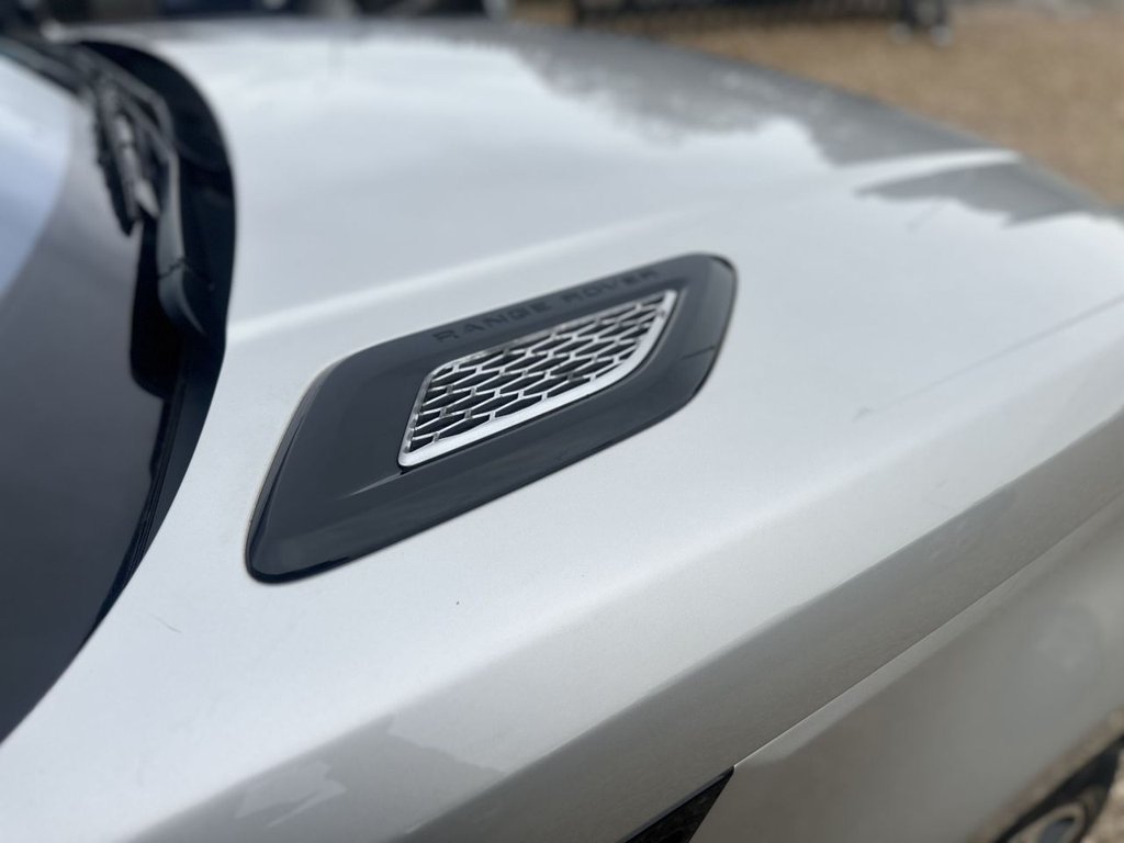 Used Land Rover Range Rover Sport 2015 for sale - 76396232: Photo 12