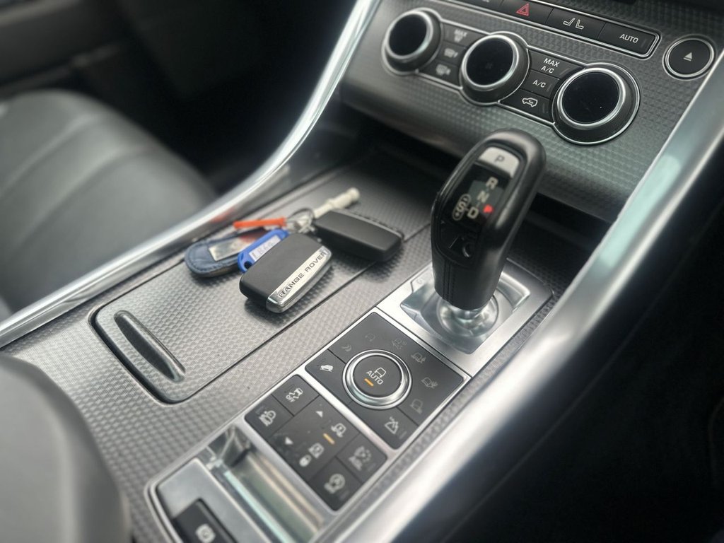 Used Land Rover Range Rover Sport 2015 for sale - 76396232: Photo 17