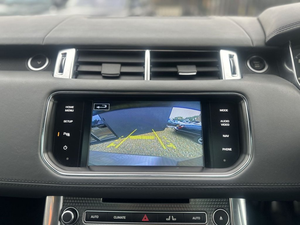 Used Land Rover Range Rover Sport 2015 for sale - 76396232: Photo 18