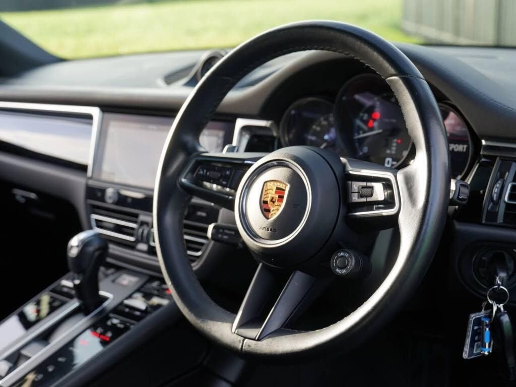 Used Porsche Macan 2022 for sale - 77263614: Photo 8