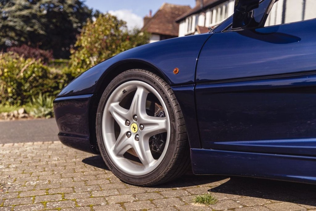 Used Ferrari F355 1996 for sale - 78162512: Photo 31