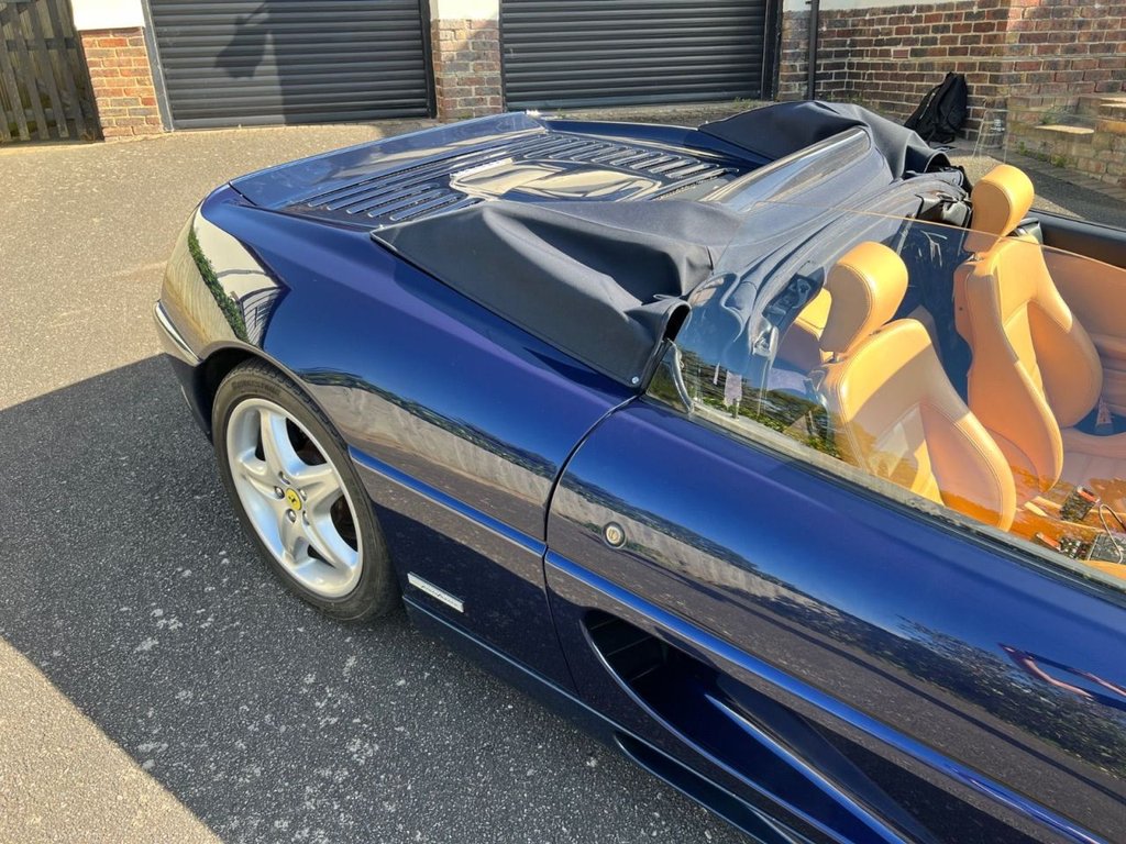 Used Ferrari F355 1996 for sale - 78162512: Photo 81
