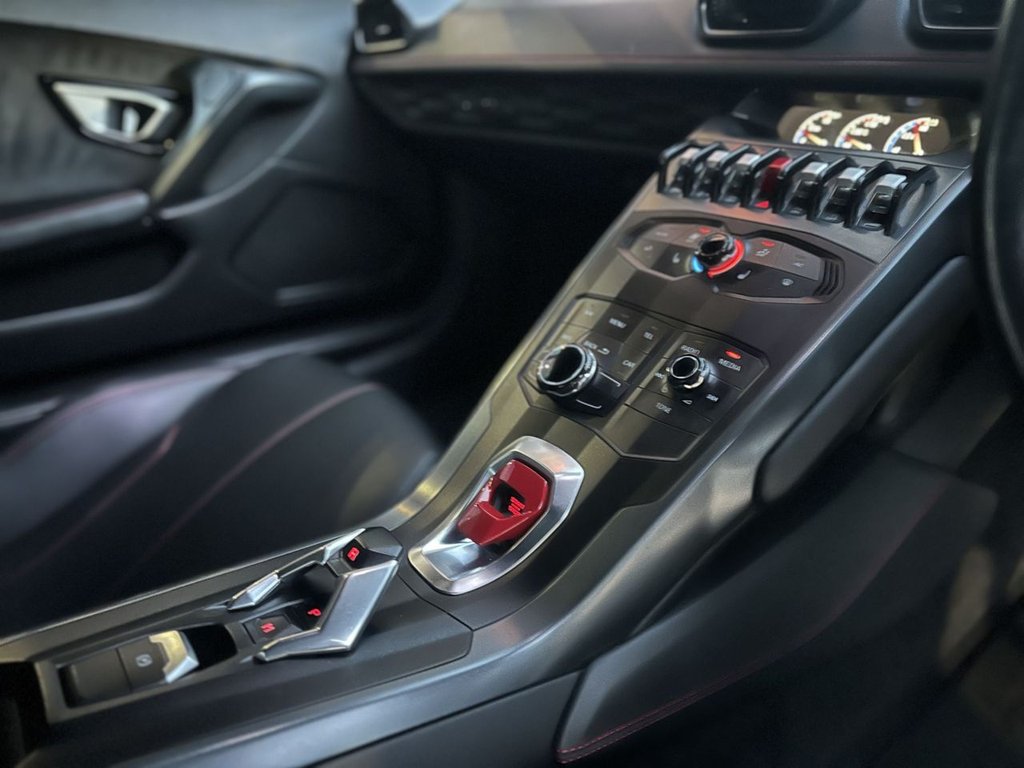 Used Lamborghini Huracan 2014 for sale - 76758663: Photo 12