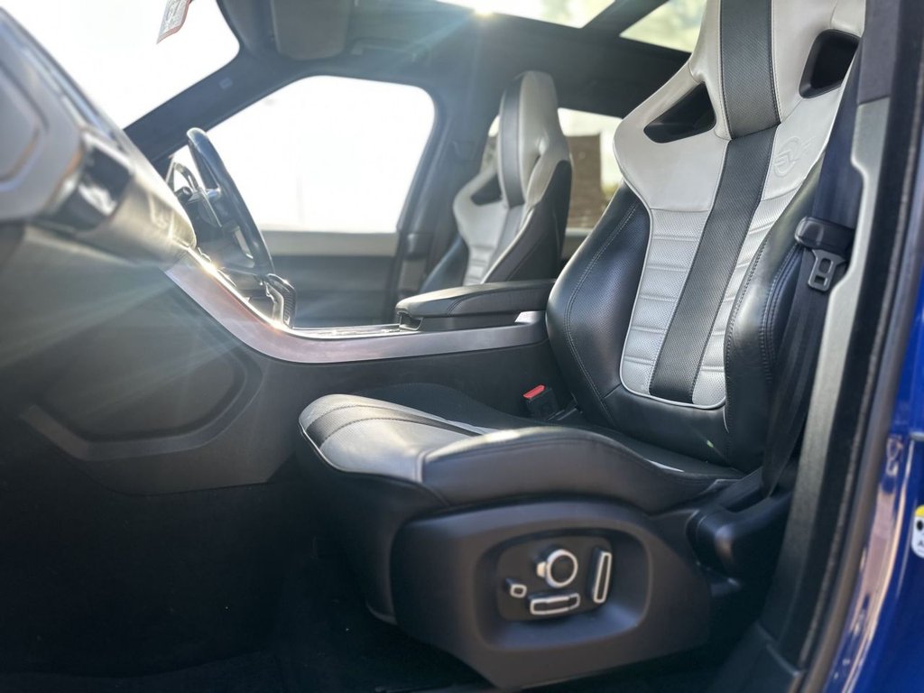 Used Land Rover Range Rover Sport 2015 for sale - 76520500: Photo 18