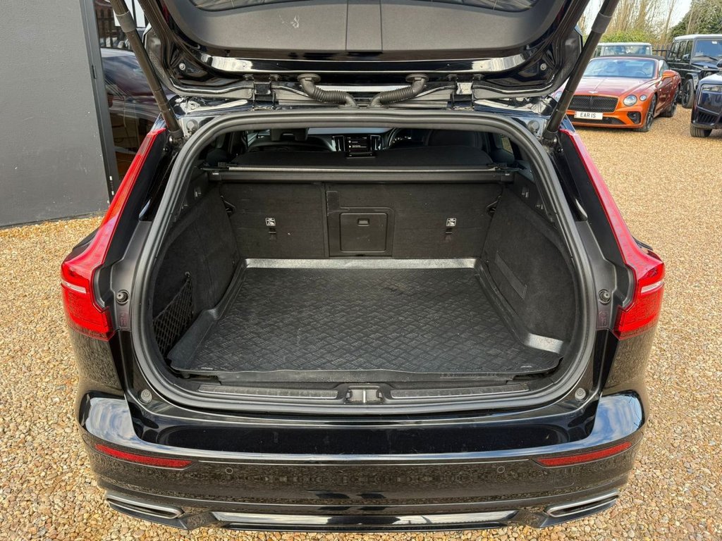 Used Volvo V60 2019 for sale - 77038368: Photo 19