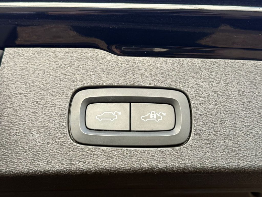 Used Volvo V60 2019 for sale - 77038368: Photo 20