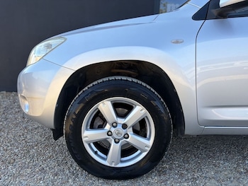 Used Toyota RAV4 2006 for sale - 79114367: Photo