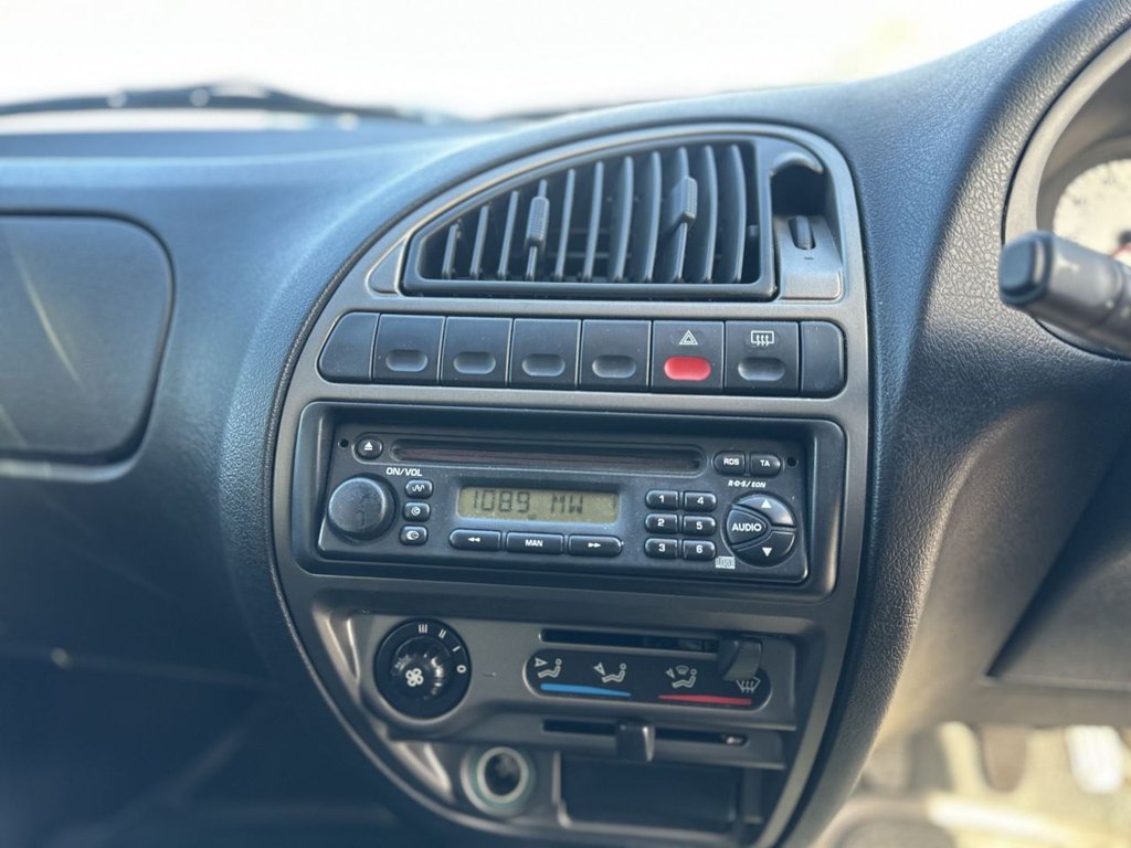 Used Citroen Saxo 2003 for sale - 76380083: Photo 20