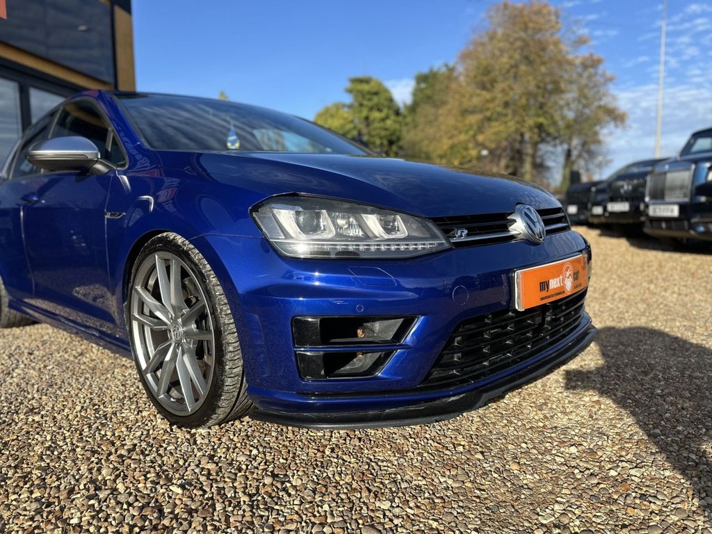 Used Volkswagen Golf 2016 for sale - 76470531: Photo 2