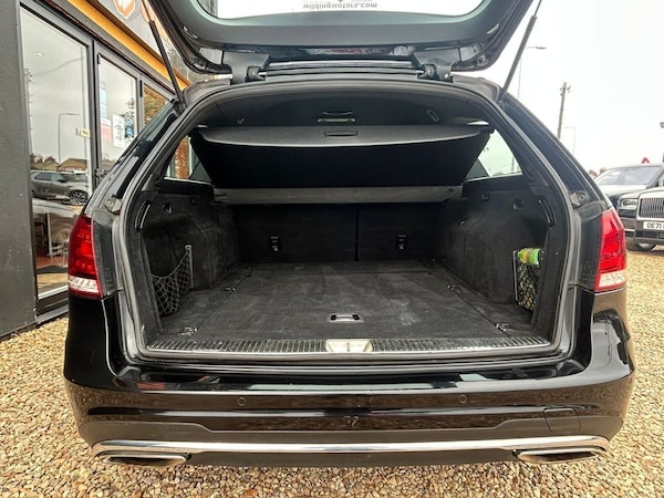 Used Mercedes-Benz E Class 2013 for sale - 76228988: Photo 20