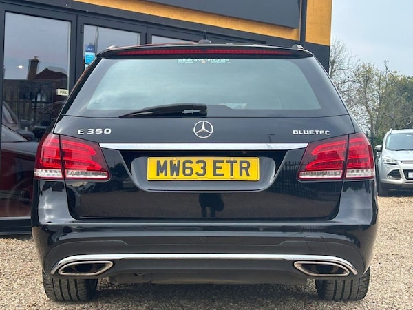 Used Mercedes-Benz E Class 2013 for sale - 76228988: Photo 8