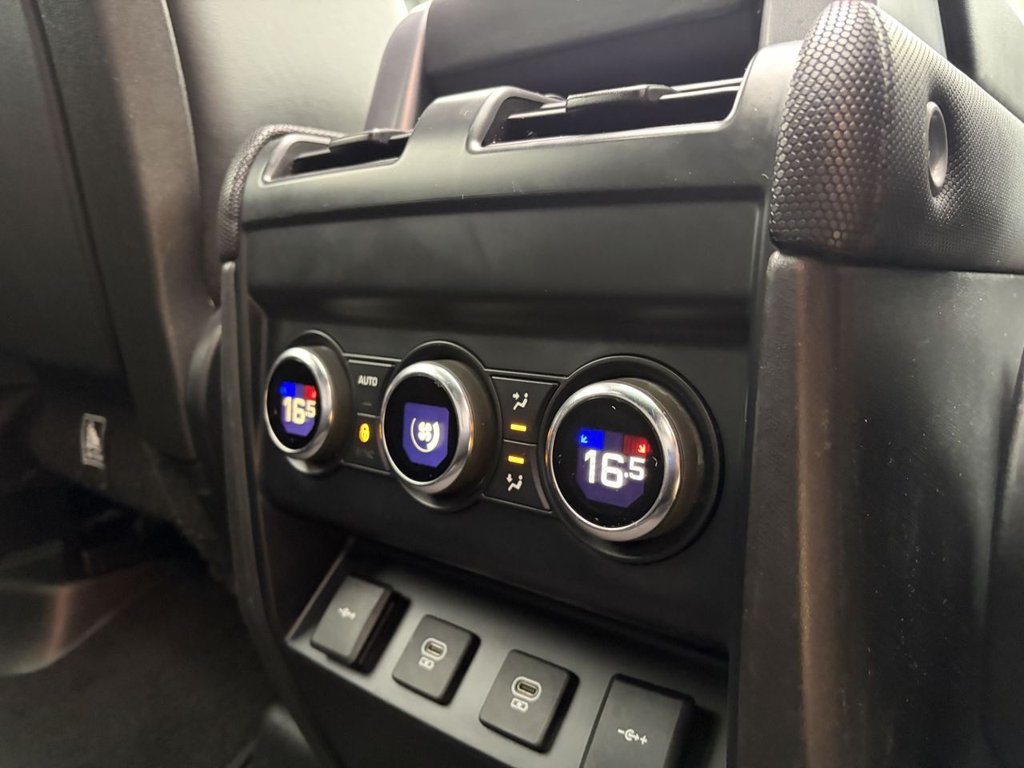 Used Land Rover Defender 2020 for sale - 78162504: Photo 28