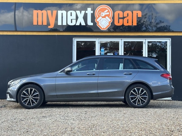 Used Mercedes-Benz C-Class 2018 for sale - 73661176: Photo 5