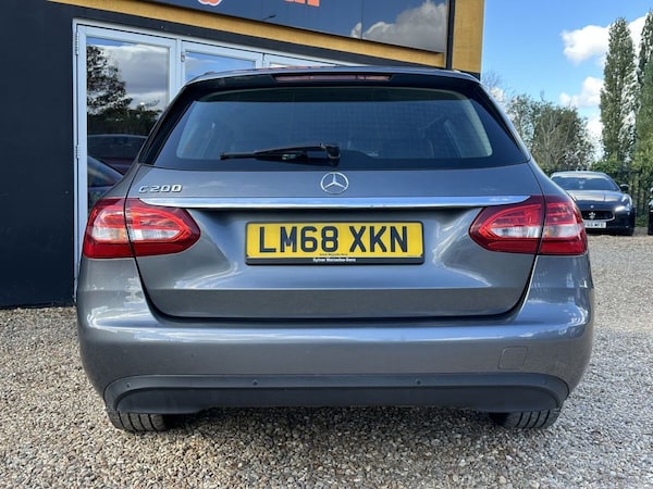 Used Mercedes-Benz C-Class 2018 for sale - 73661176: Photo 8