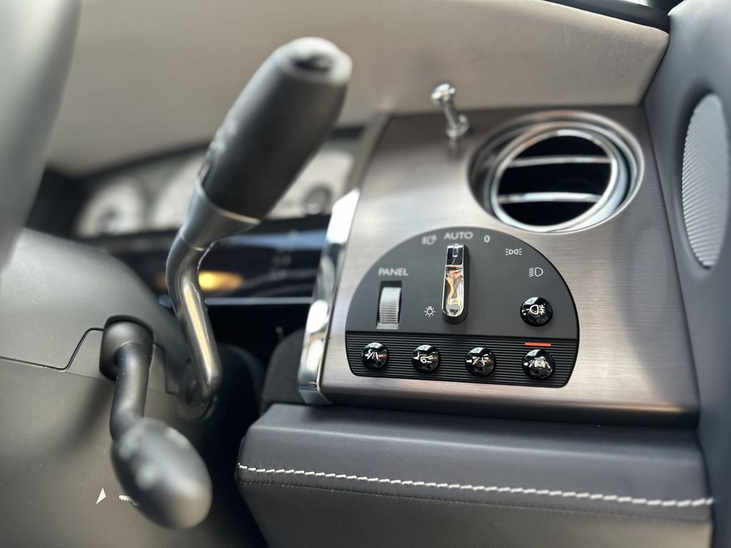 Used Rolls-Royce Silver Dawn 2016 for sale - 76751291: Photo 25