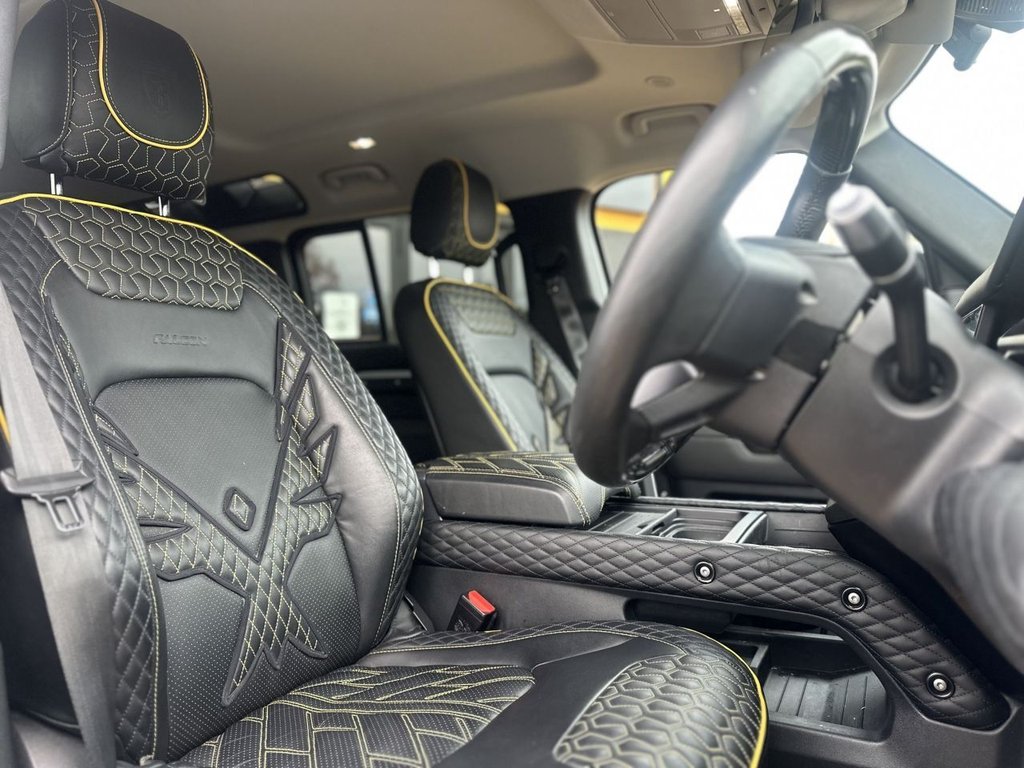 Used Land Rover Defender 2020 for sale - 78162473: Photo 16