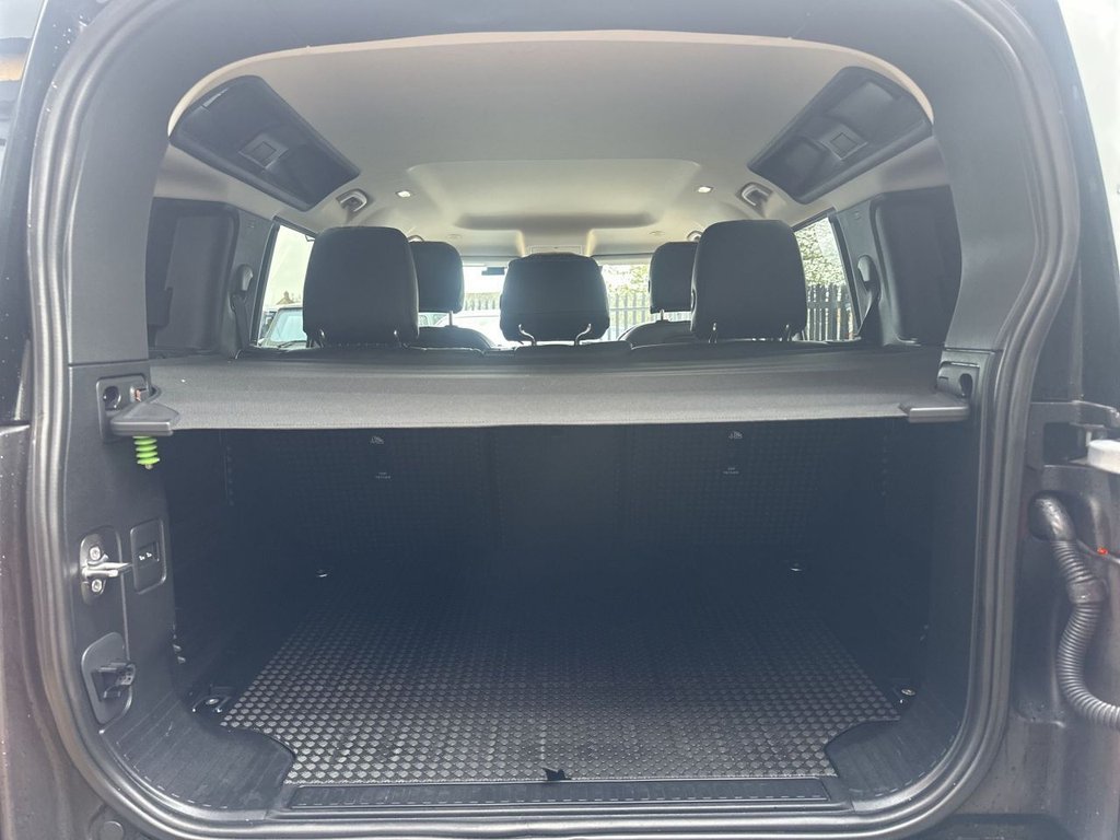 Used Land Rover Defender 2020 for sale - 78162473: Photo 26