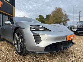 Used Porsche Taycan 2020 for sale - 78162444: Photo