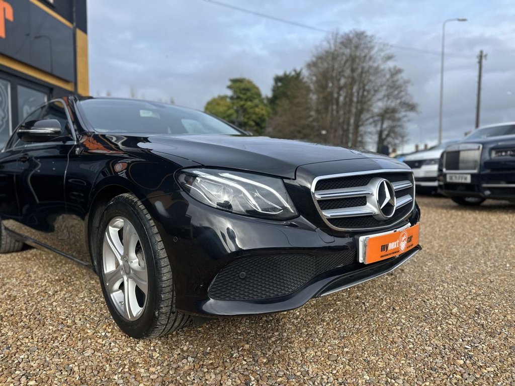 Used Mercedes-Benz E Class 2016 for sale - 78162459: Photo 2