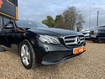 Used Mercedes-Benz E Class 2016 for sale - 78162459: Photo