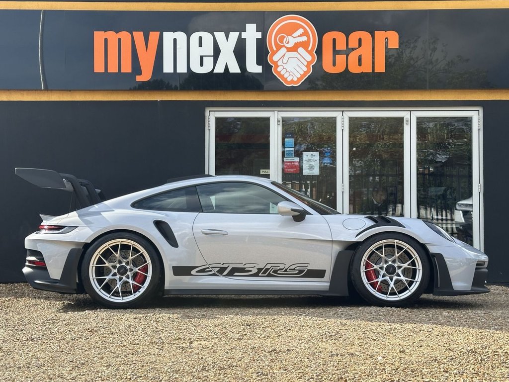 Used Porsche 911 2025 for sale - 77037751: Photo 15