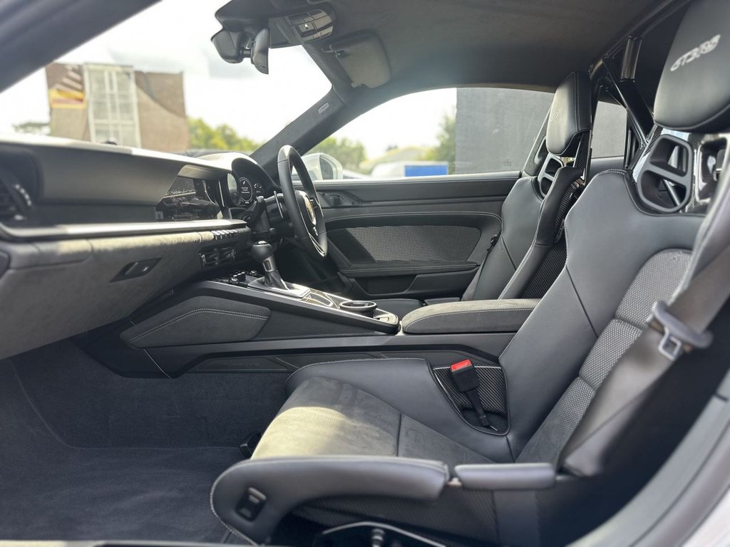 Used Porsche 911 2025 for sale - 77037751: Photo 22