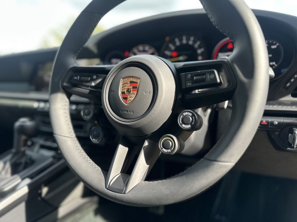 Used Porsche 911 2025 for sale - 77037751: Photo 26