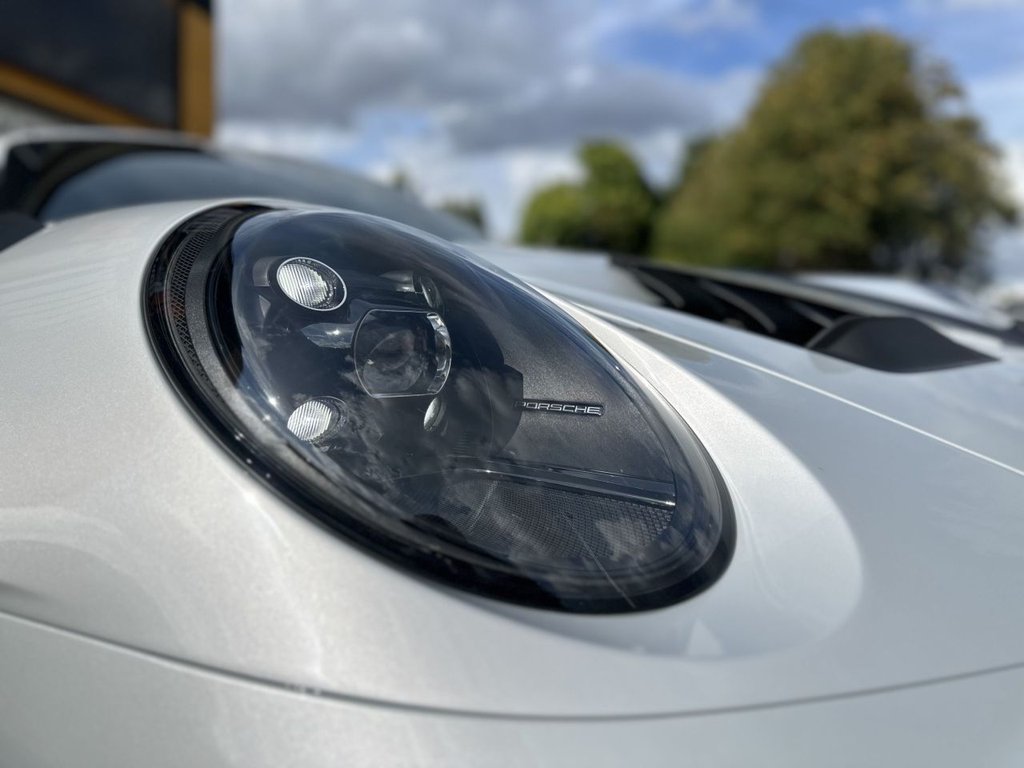 Used Porsche 911 2025 for sale - 77037751: Photo 3