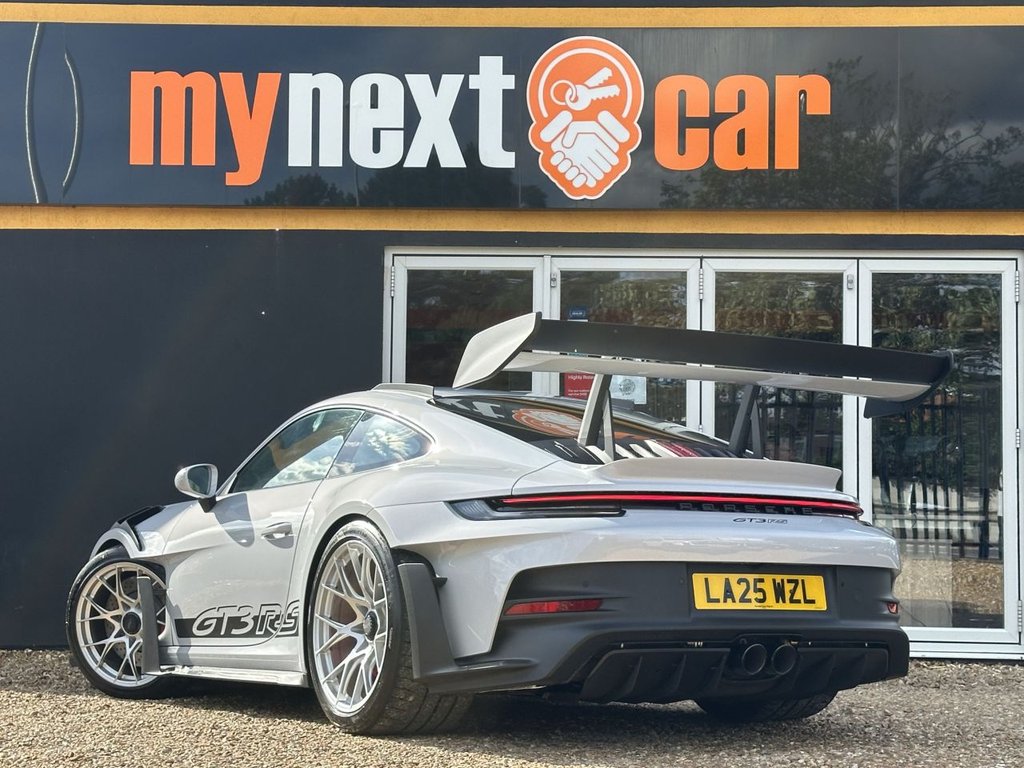 Used Porsche 911 2025 for sale - 77037751: Photo 9