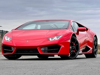 Used Lamborghini Huracan 2015 for sale - 79643337: Photo