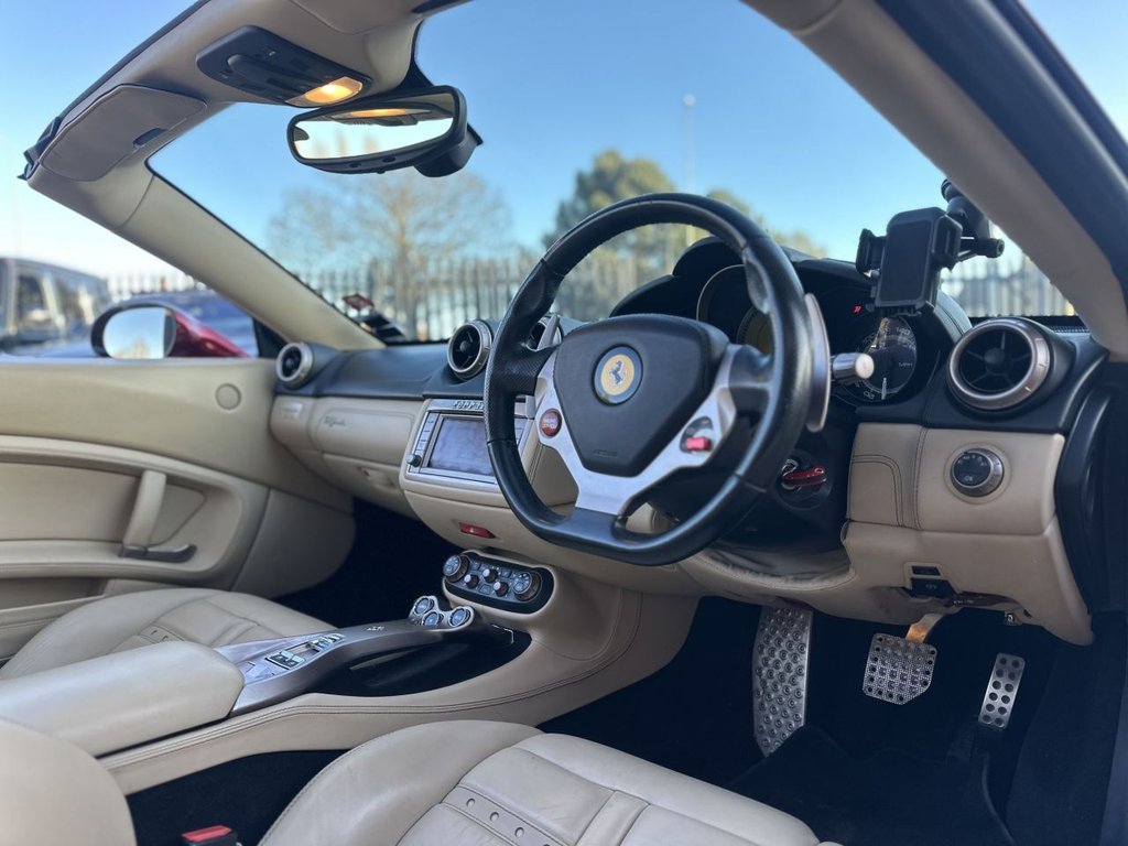 Used Ferrari California 2009 for sale - 77089223: Photo 22
