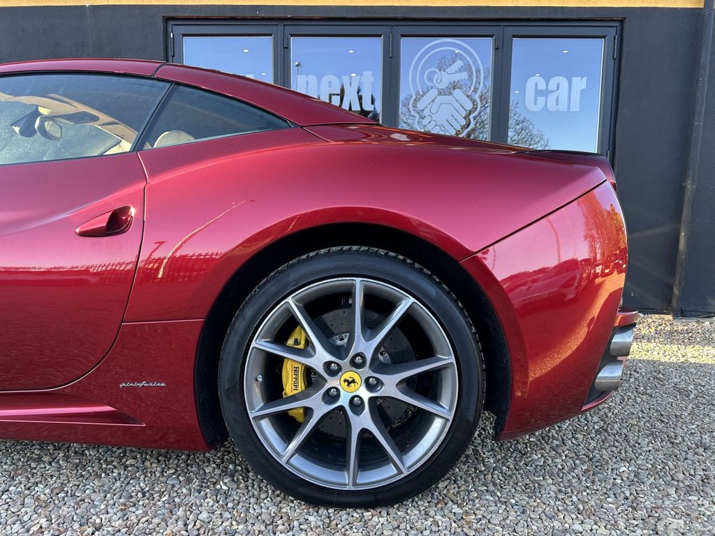 Used Ferrari California 2009 for sale - 77089223: Photo 7