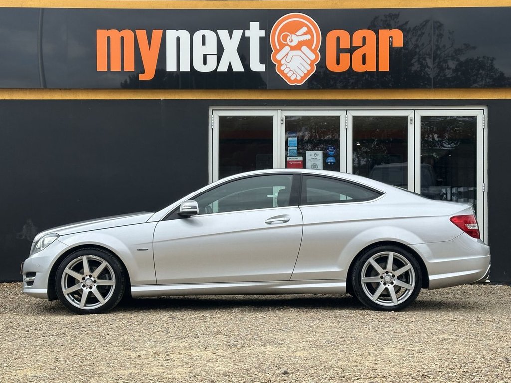 Used Mercedes-Benz C Class 2012 for sale - 78162428: Photo 5