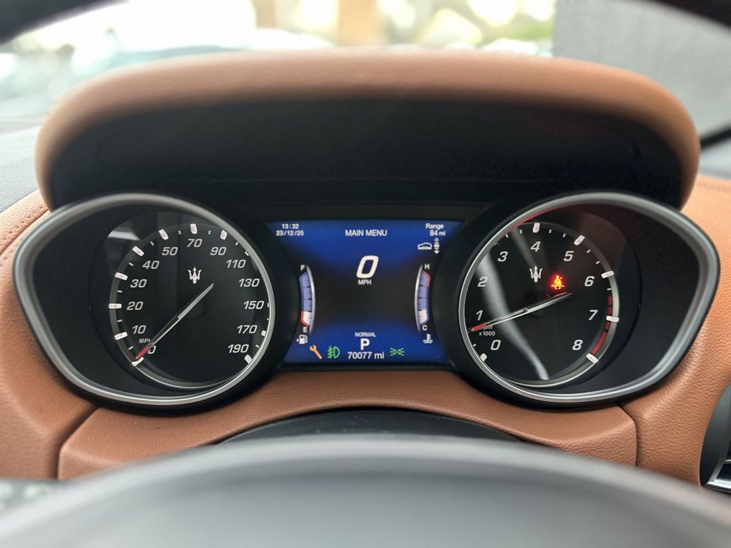 Used Maserati Levante 2018 for sale - 77027361: Photo 18