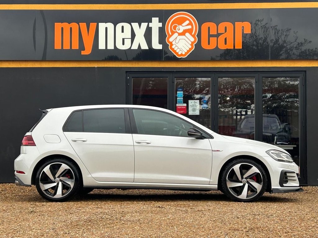 Used Volkswagen Golf 2018 for sale - 76486949: Photo 9