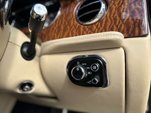 Used Bentley Mulsanne 2011 for sale - 76118835: Photo 25
