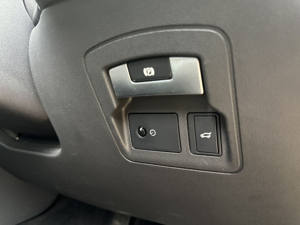 Used Land Rover Range Rover Velar 2018 for sale - 78162472: Photo 21