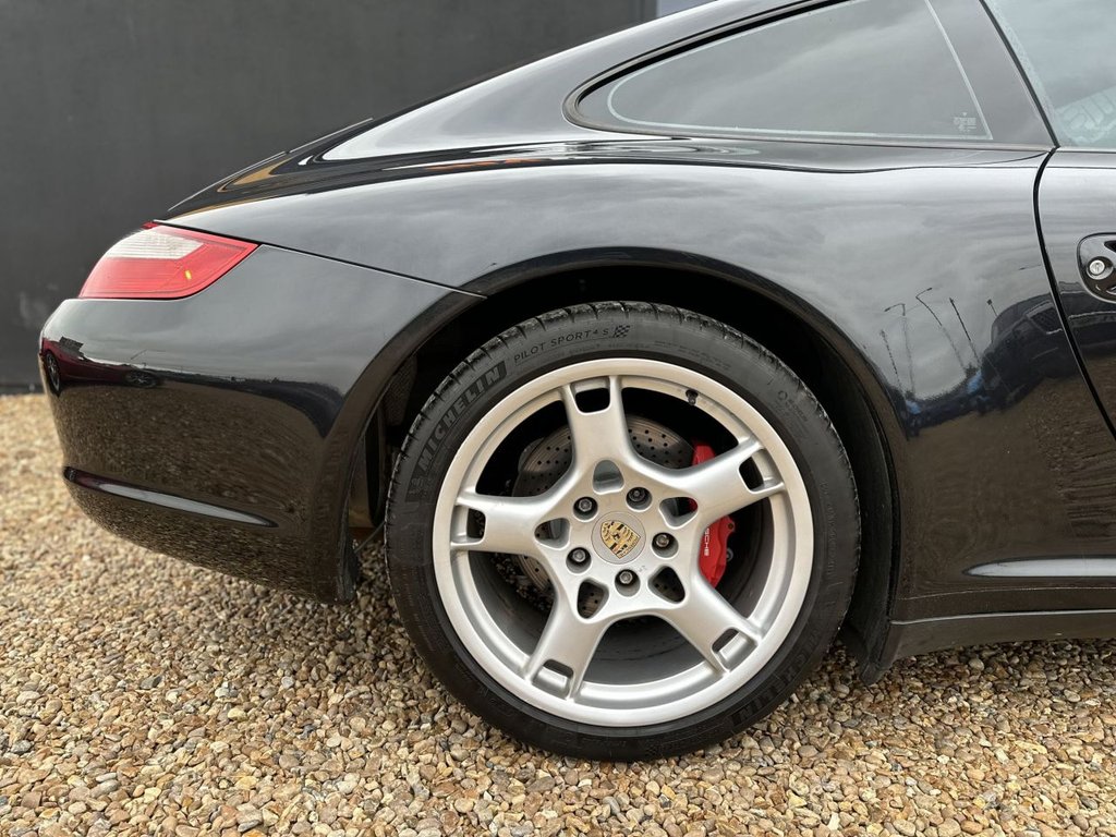 Used Porsche 911 2006 for sale - 77534740: Photo 12