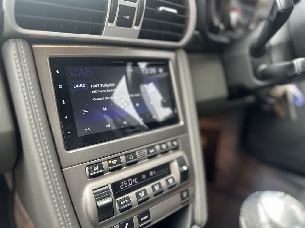 Used Porsche 911 2006 for sale - 77534740: Photo 21