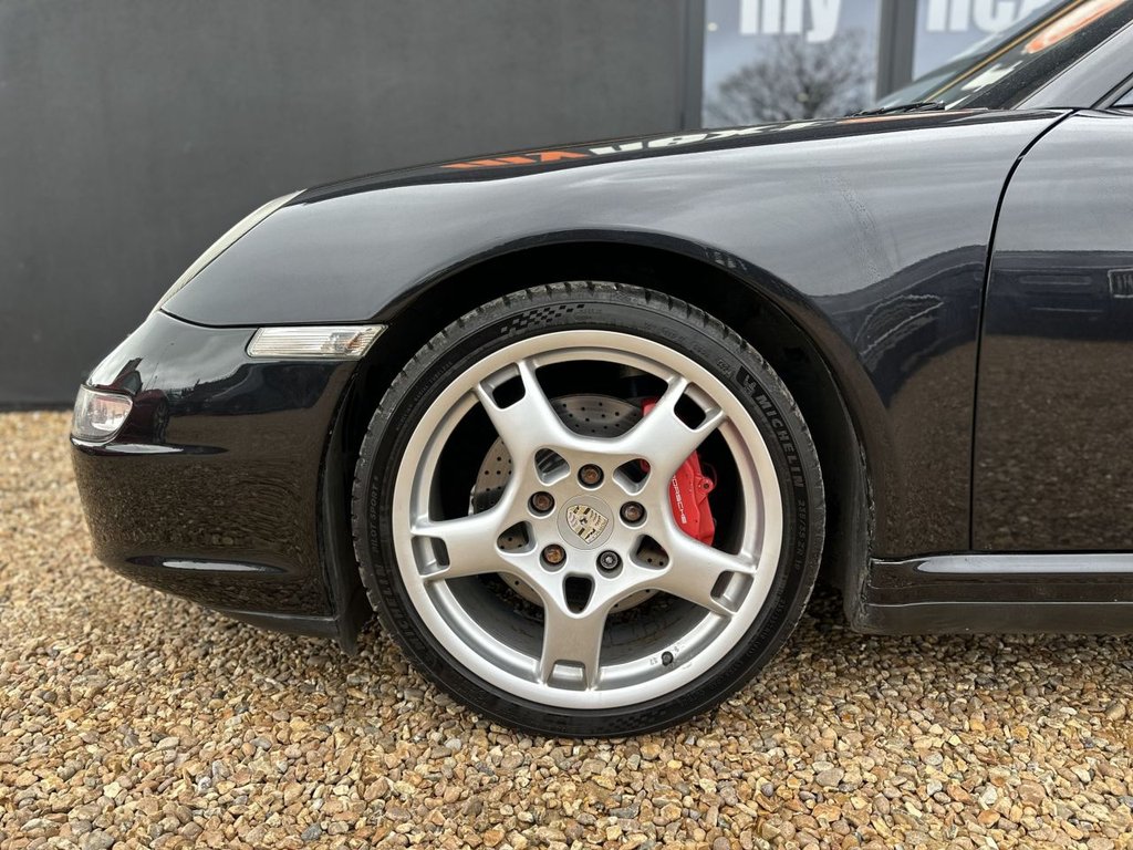 Used Porsche 911 2006 for sale - 77534740: Photo 6