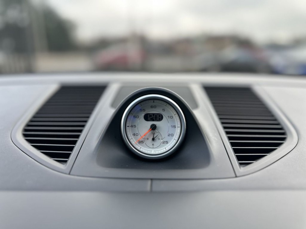 Used Porsche Macan 2017 for sale - 77384070: Photo 23