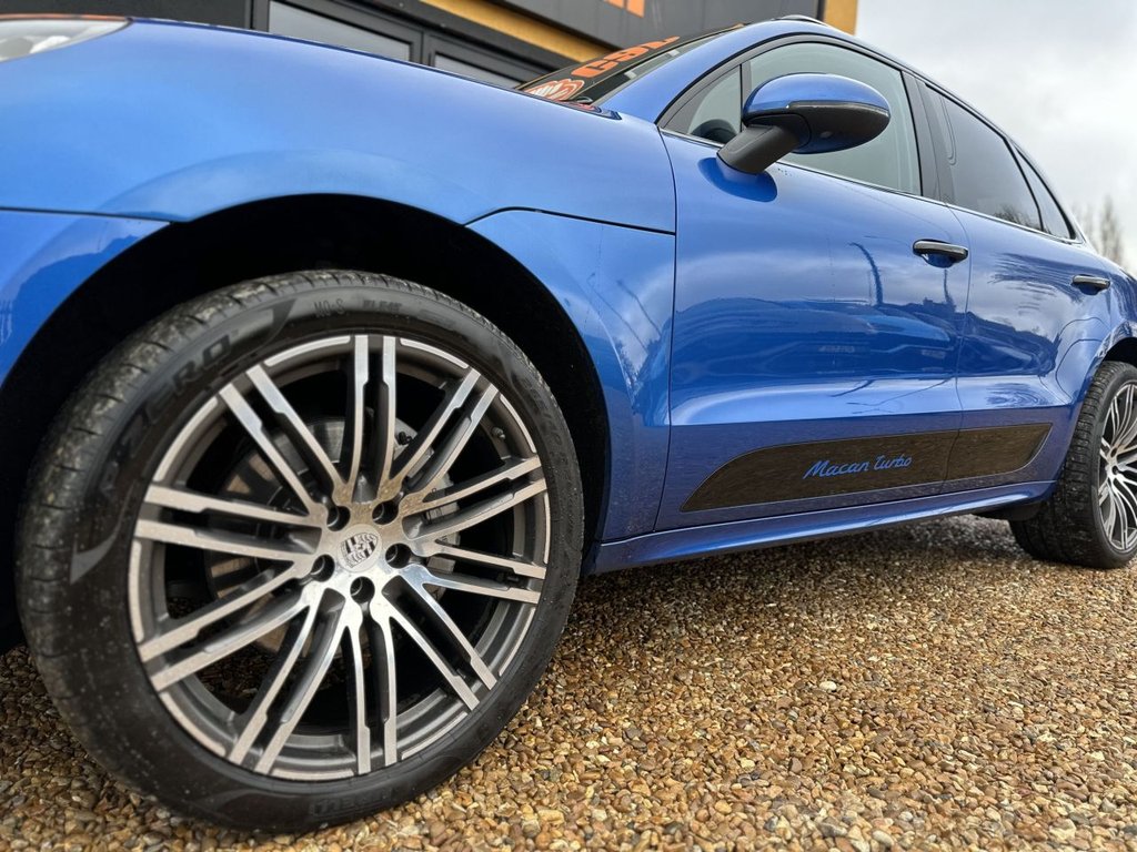 Used Porsche Macan 2017 for sale - 77384070: Photo 7