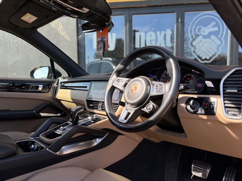 Used Porsche Cayenne 2018 for sale - 78162522: Photo 11