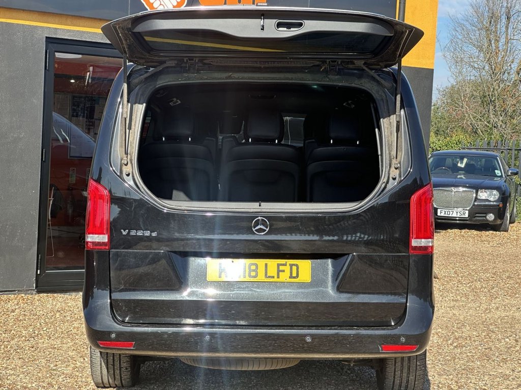 Used Mercedes-Benz V-Class 2018 for sale - 76118977: Photo 13